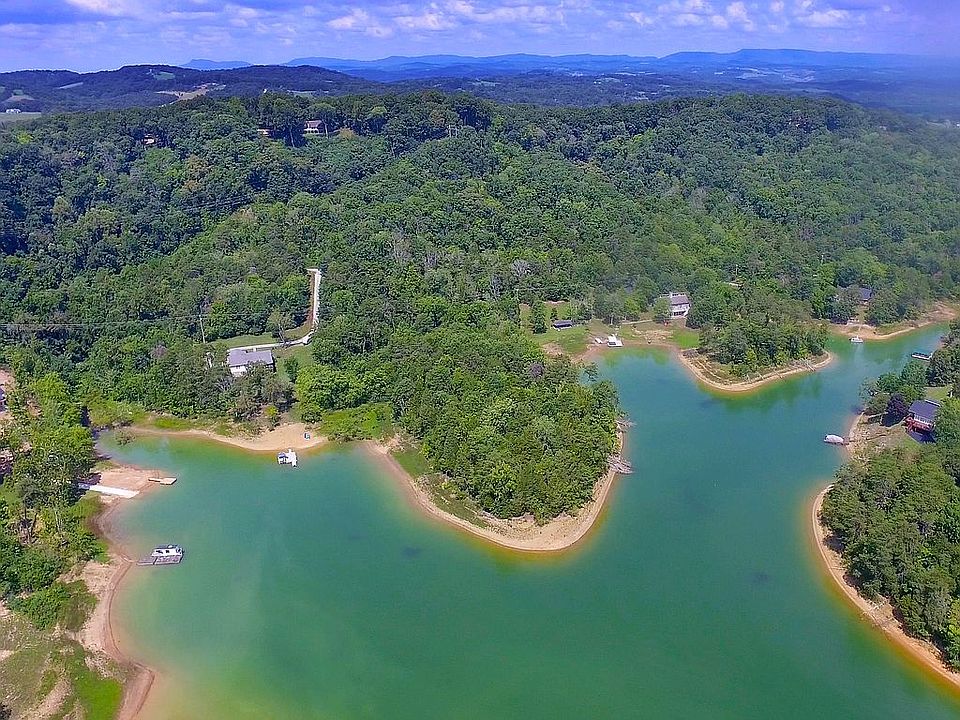 1st image of 1416 Lakemoore Dr
