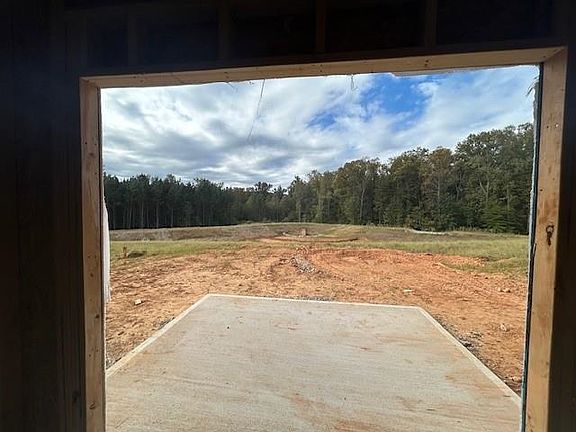 4th image of 224 Gumwood Cir