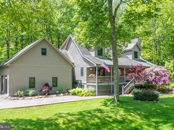 590 S Blakeslee Rd, Oakland, MD 21550