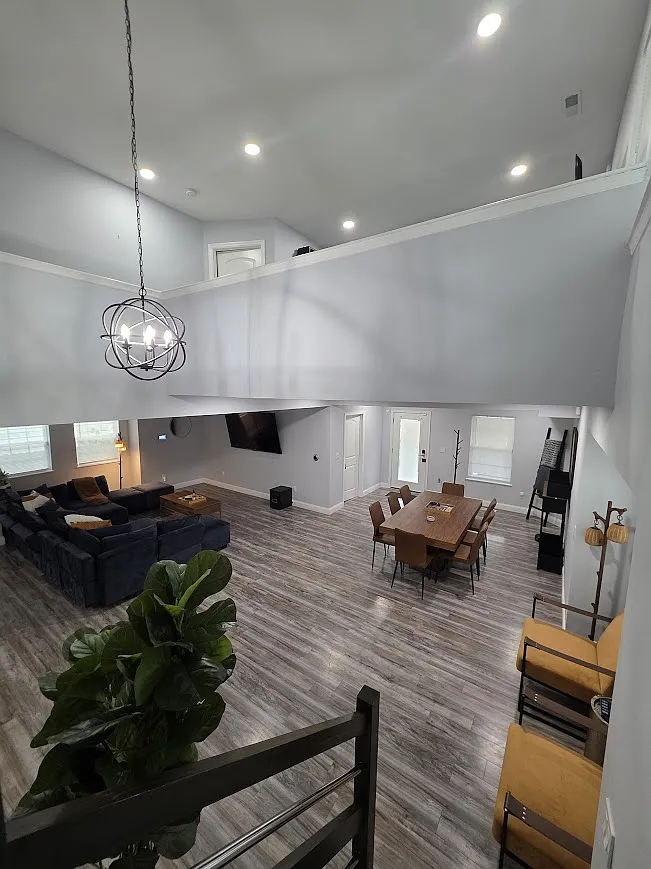 4 bed, 3230 sqft, $3,600 — Photo 1