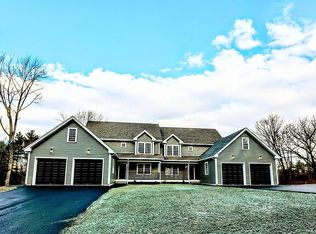 72-72A Cottage Ln #A, Templeton, MA 01468