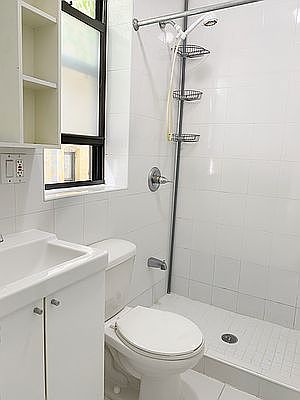 4th image of 56 Henry St APT 9