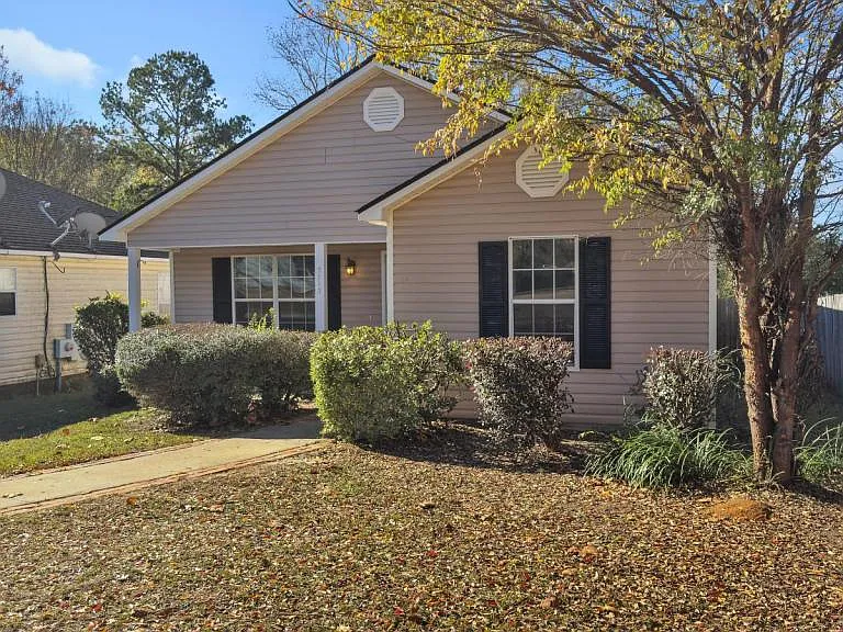 3713 Mulligan Rd — Photo 3