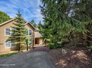 476 Spruce Dr, Tannersville, PA