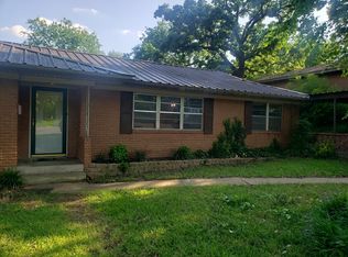 1510 W Main St, Denison, TX 75020