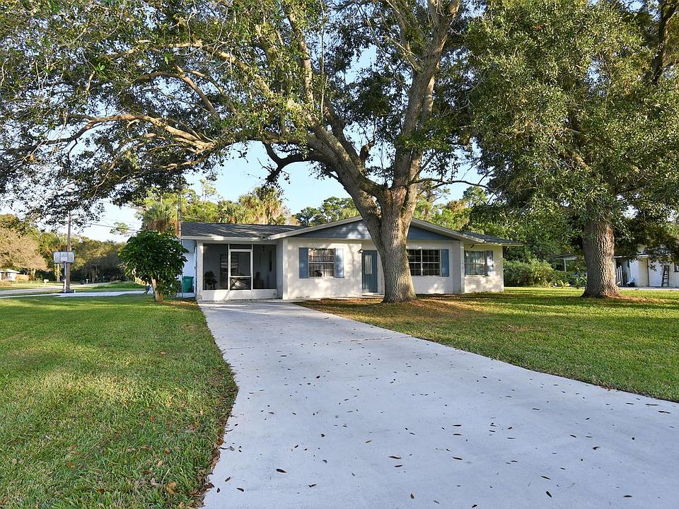 1st image of 4414 Areca Palm Dr