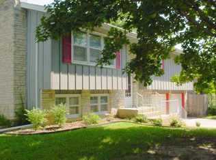 3212 Gary Ave, Manhattan, KS 66502