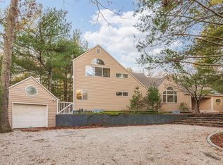 14 Timber Ln, East Hampton, NY 11937