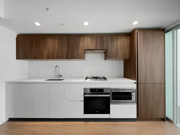 6320 No 3 Rd, Richmond, BC
