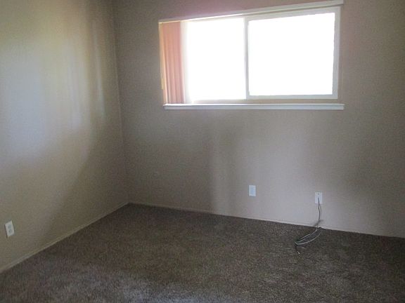 4th image of 4615 Ashdale Ct APT 4
