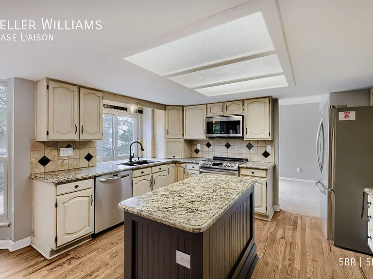 8050 Butterweed Dr #1 — Photo 6