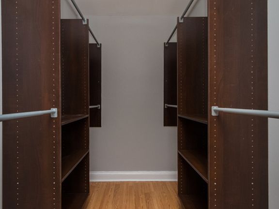 4th image of 1061 Ferrari Dr APT 2A