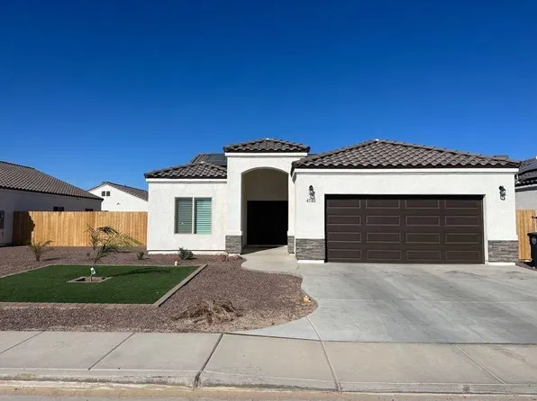 4786 E Ortega St, San Luis, AZ 85336