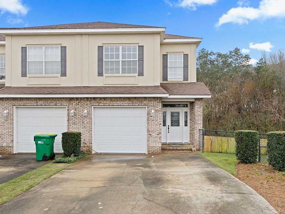 1st image of 135 Big Oaks Ln