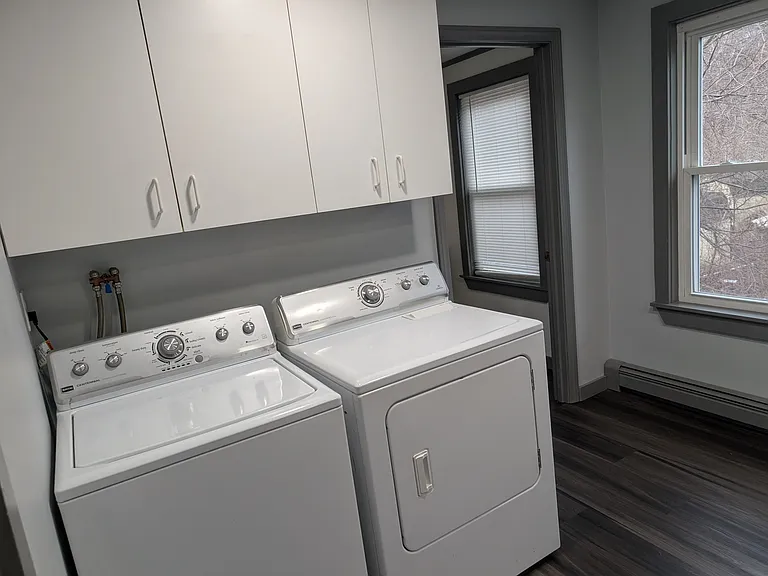 36 Main St #2 — Photo 16