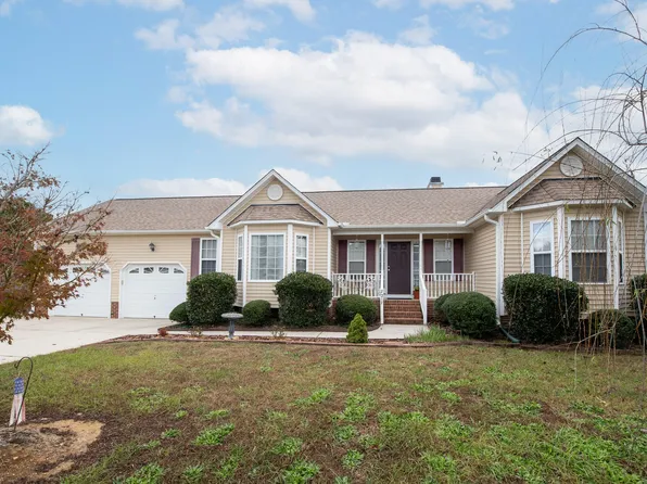 7217 Blannie Farms Ln, Willow Spring, NC 27592