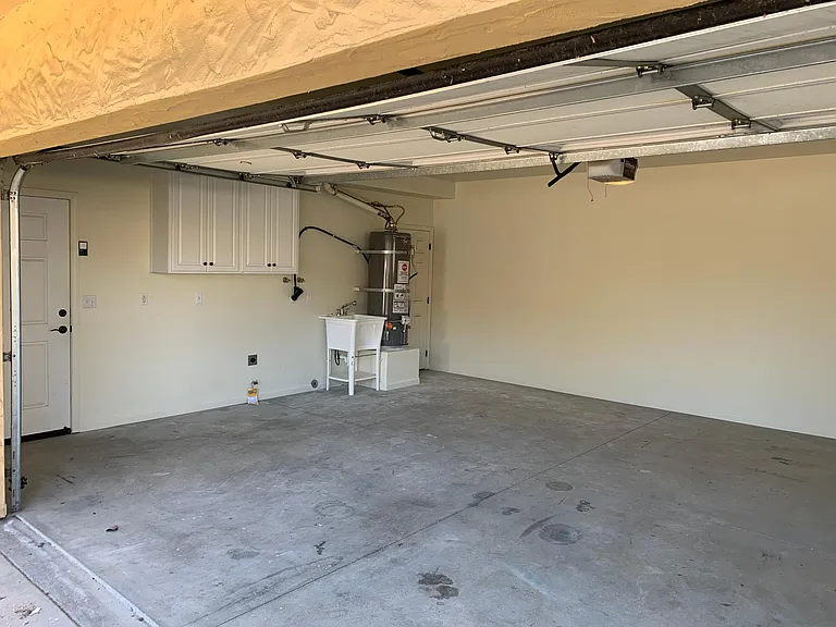 725 Napa Ave — Photo 14