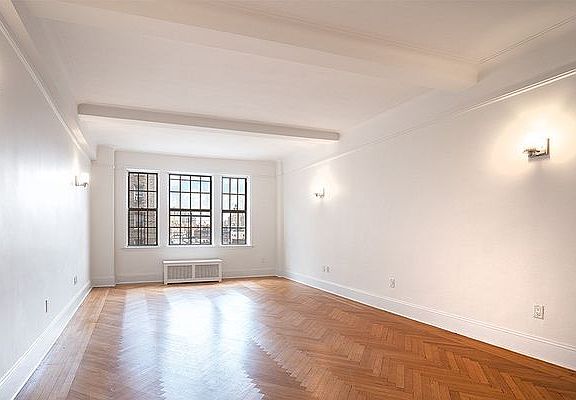 4th image of 124 W 79th St #14F
