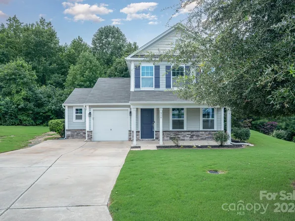 916 Sherman St, Gastonia, NC 28052