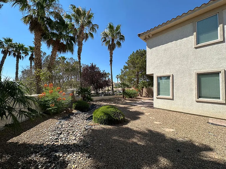 197 Spring Hollow Dr — Photo 22