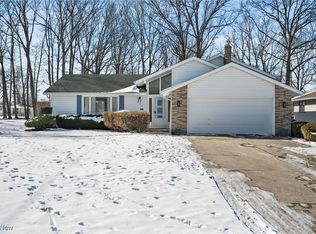 830 Talmadge Ave, Wickliffe, OH 44092