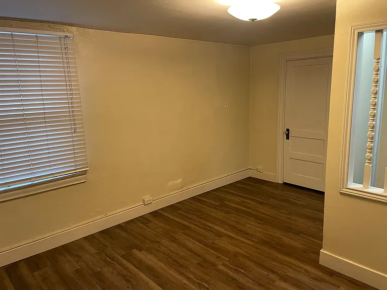 3223 19th St #B — Photo 3