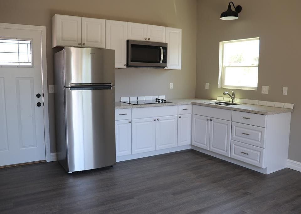 1st image of 1315 Melrose Way