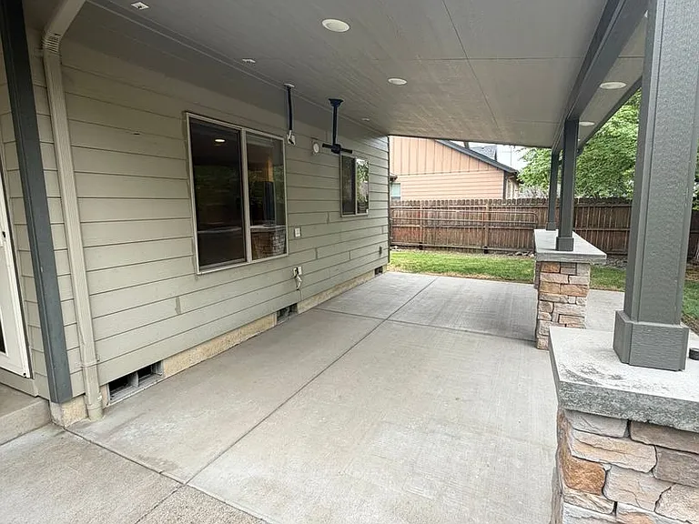 3426 Duck Pl — Photo 18
