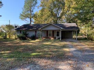 7117 Peters Rd, Jacksonville, AR 72076