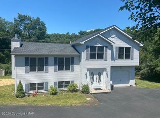 1210 Amber Ct, East Stroudsburg, PA 18302