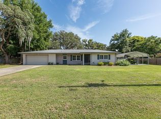 5895 W Pine Cir, Crystal River, FL 34429