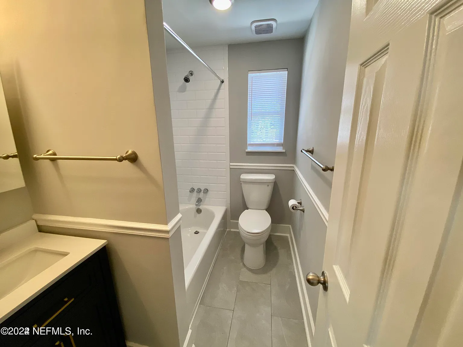 2 bed, 1.0 bath, 706 sqft, $1,250 — Photo 4