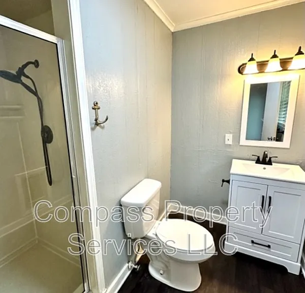 1317 Hillside St — Photo 13