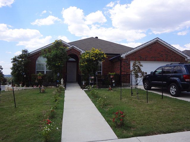 1st image of 1042 Segovia Cir