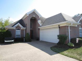 8515 Rock Brook Cir, Louisville, KY 40220