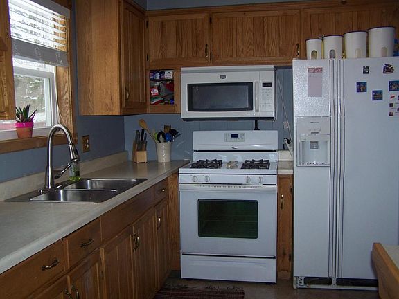5th image of 153 Outer Dr