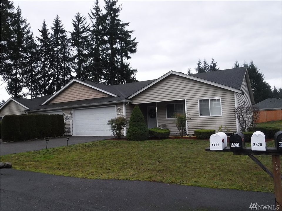 2nd image of 8920 8922 222nd St E