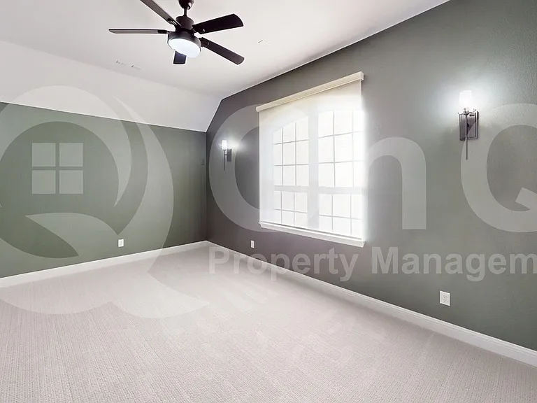 10678 Grayhead Dr — Photo 19
