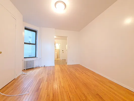 Rented by Brick&Mortar | media 9