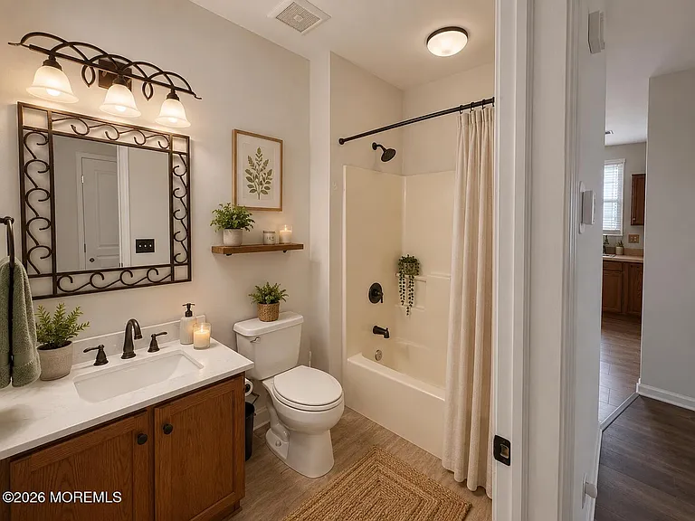 24 Lilly Dr — Photo 7