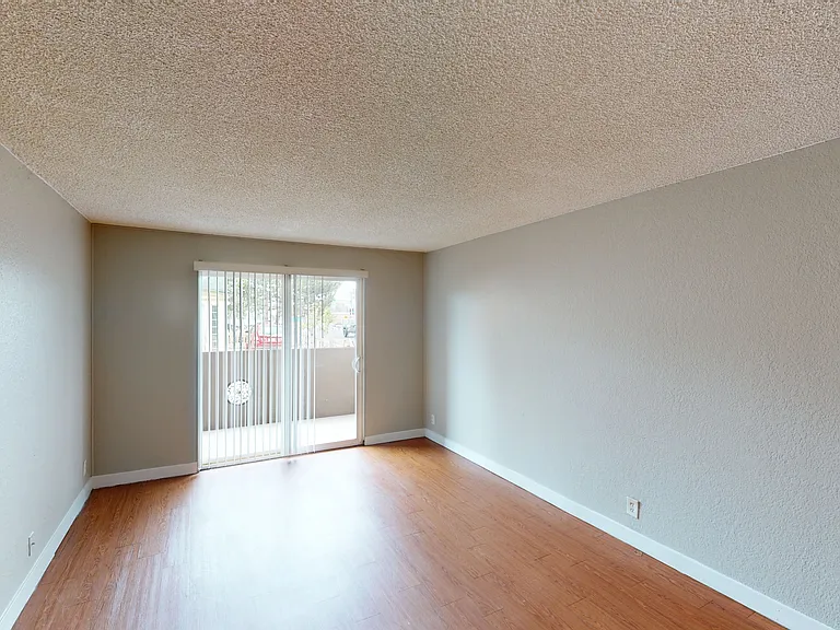 Amber Apartments — Photo 8