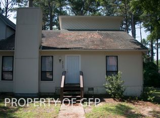 6463 Kelmscot Ct, Fayetteville, NC 28303