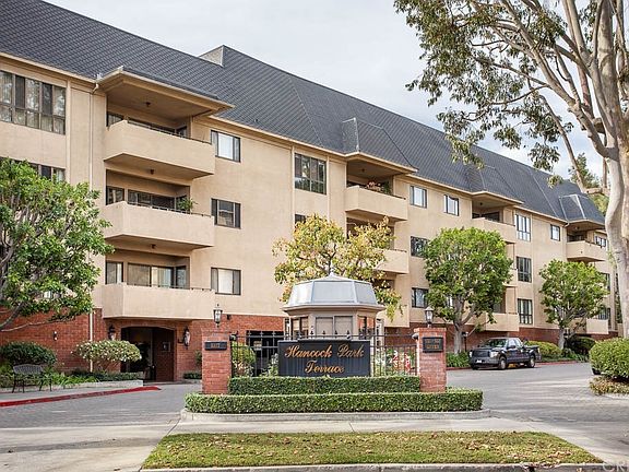 2nd image of 641 Wilcox Ave APT 2D