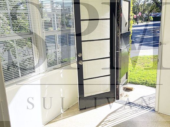 2nd image of 823 Highland Ave #10