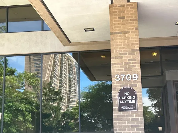 3709 S George Mason Dr Unit 216-E, Falls Church, VA 22041