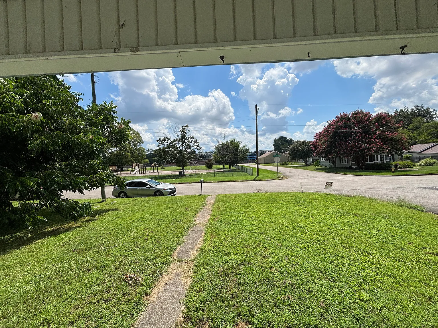 2 bed, 780 sqft, $1,100 — Photo 2