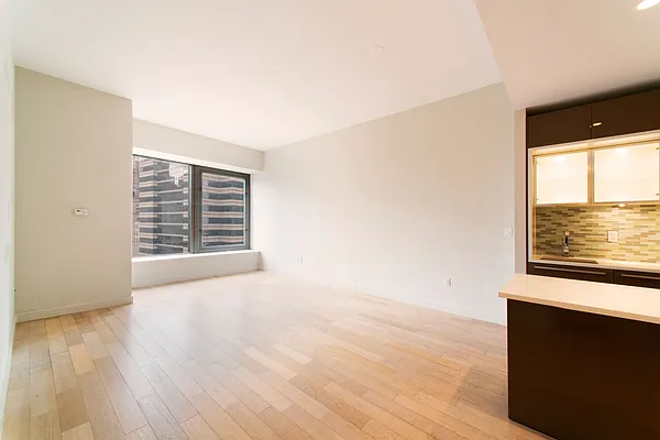 Rented by A & I Broadway | media 2