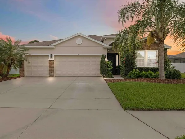 134 Brilliant Bloom Ct, Bradenton, FL 34212