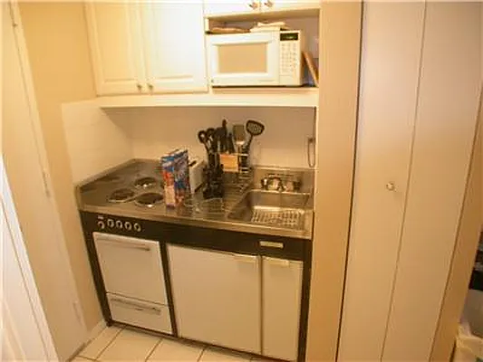 Rented by Empire State Properties | media 14