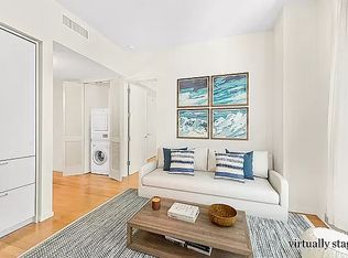 18 W 48th St APT 15D, New York, NY 10036